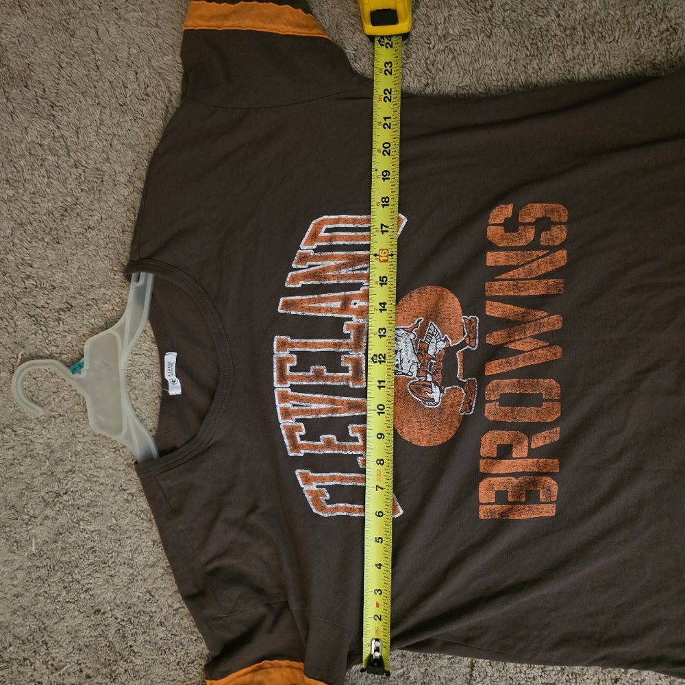 47 Cleveland Browns Womens Browns Dani Short Sleeve T-Shirt Size XL - Picture 5 of 7